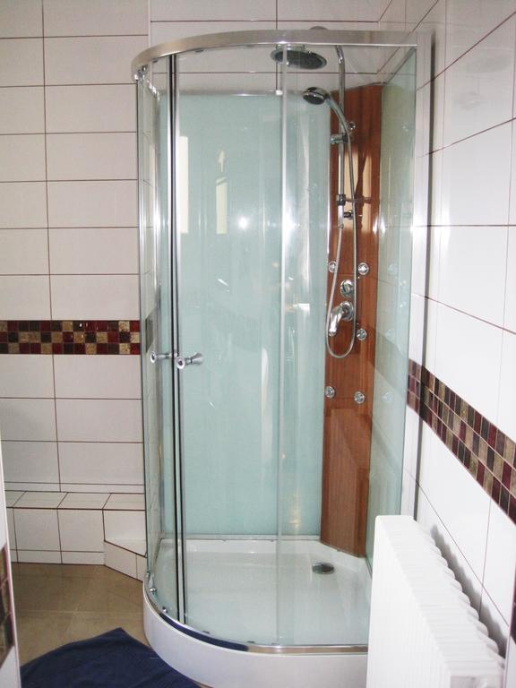 Hotel Restaurant Rive Gauche Bessines-sur-Gartempe Dış mekan fotoğraf