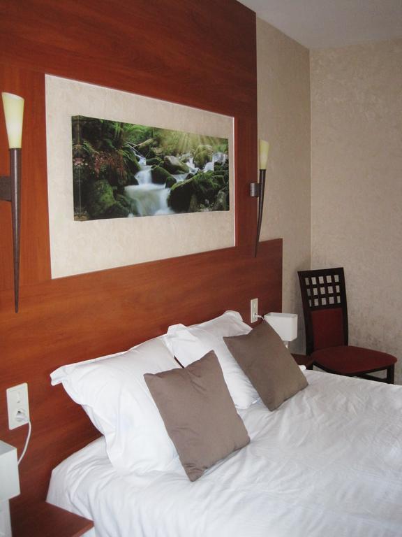 Hotel Restaurant Rive Gauche Bessines-sur-Gartempe Dış mekan fotoğraf